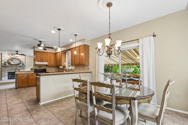 2381 Apple Ridge Circle, Manasquan, NJ 08736