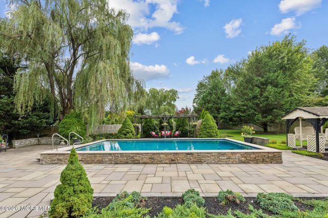 2381 Apple Ridge Circle, Manasquan, NJ 08736
