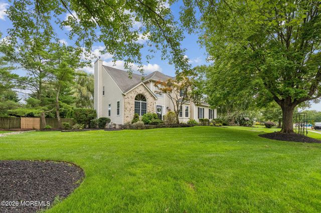 2381 Apple Ridge Circle, Manasquan, NJ 08736