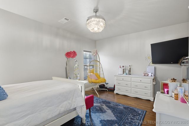 12574 Kathy Lane, Glenpool, OK 74033