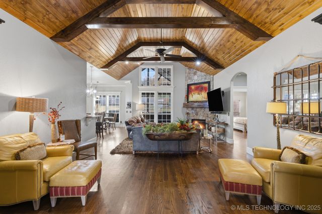 12574 Kathy Lane, Glenpool, OK 74033