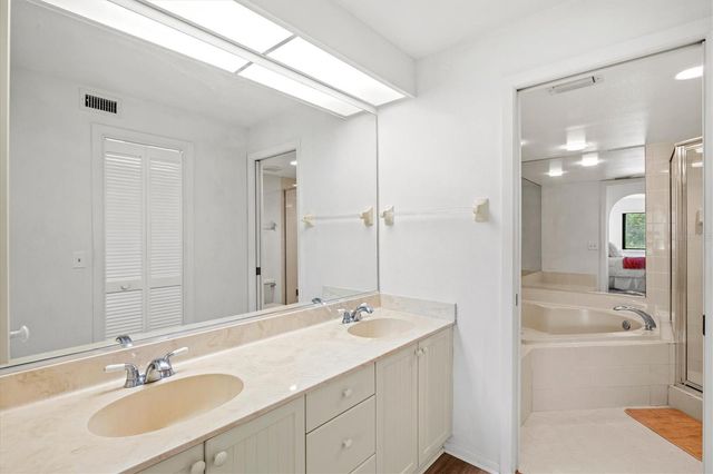 792 CAPRI ISLE BLVD 134, Venice, FL 34292