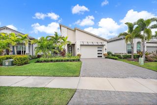 12509 Triumph Lane, Palm Beach Gardens, FL 33412