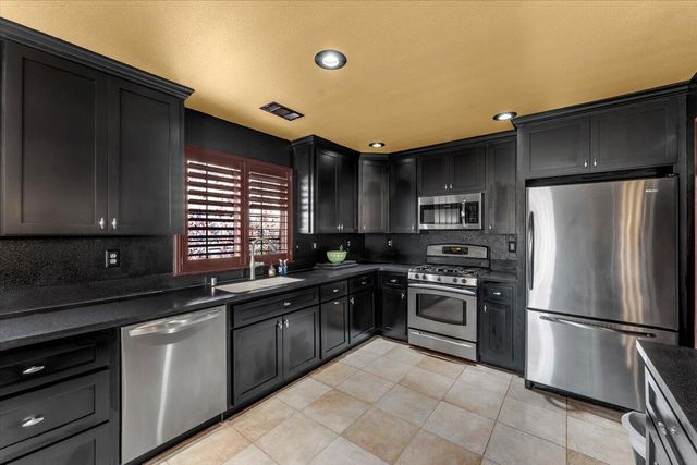 18965 Jib Court, Cottonwood, CA 96022