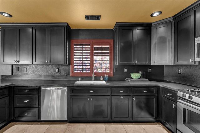 18965 Jib Court, Cottonwood, CA 96022