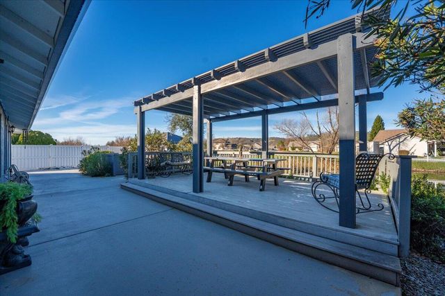 18965 Jib Court, Cottonwood, CA 96022