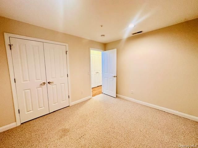 51 Winding Ridge Road, White Plains, NY 10603