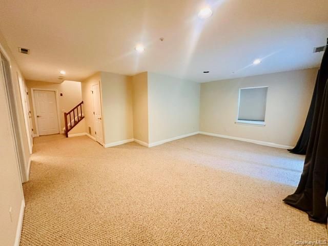 51 Winding Ridge Road, White Plains, NY 10603