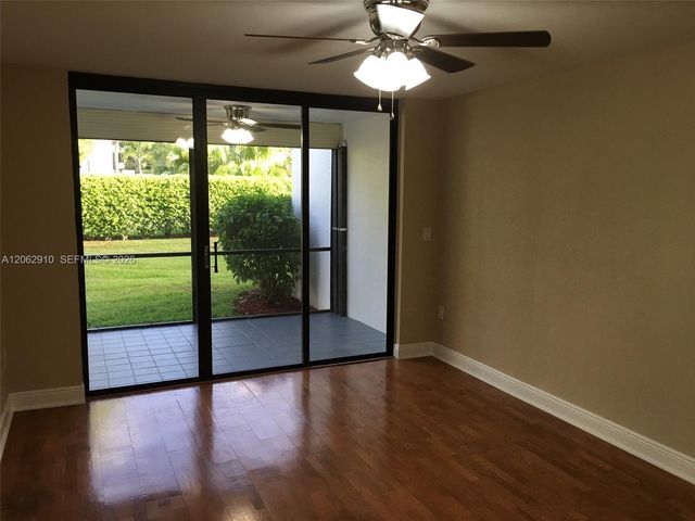 1440 Sheridan Street 5F, Hollywood, FL 33020