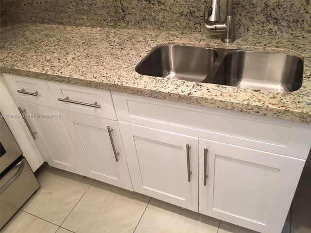 1440 Sheridan Street 5F, Hollywood, FL 33020