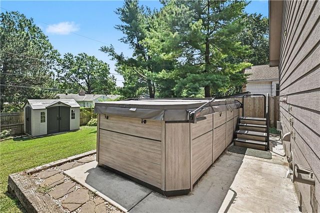 6325 Maple Drive, Mission, KS 66202