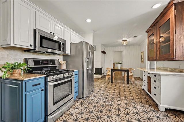 6325 Maple Drive, Mission, KS 66202