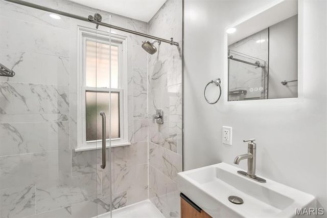 2623 Margarette Avenue, Maplewood, MO 63143