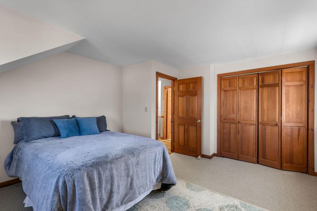 10 Webster Way, Dennis Port, MA 02639