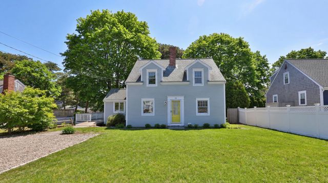 10 Webster Way, Dennis Port, MA 02639