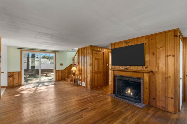 10 Webster Way, Dennis Port, MA 02639