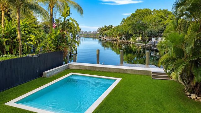 2416 NE 19th Terrace, Wilton Manors, FL 33305