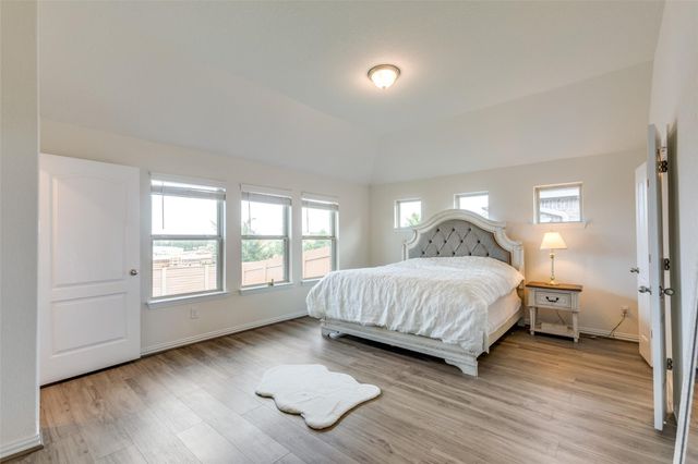 2212 McClendon TRL, Leander, TX 78641