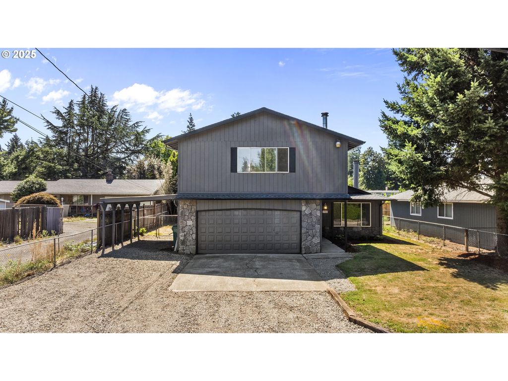 17442 Se WASHINGTON Ct, Portland, OR 97233