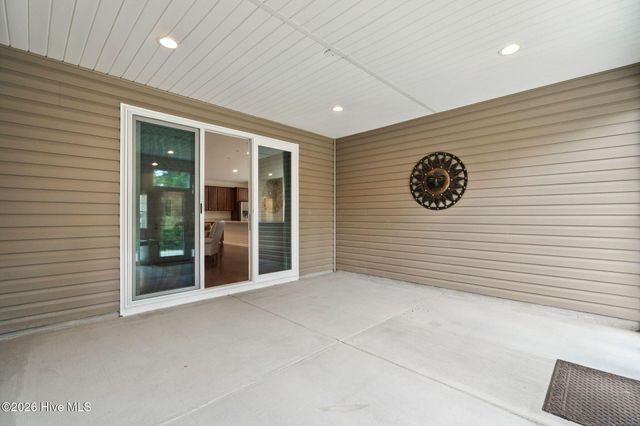 6767 E Lindley Lane SW, Ocean Isle Beach, NC 28469