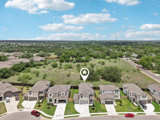 1816 Halas ST, Manchaca, TX 78652