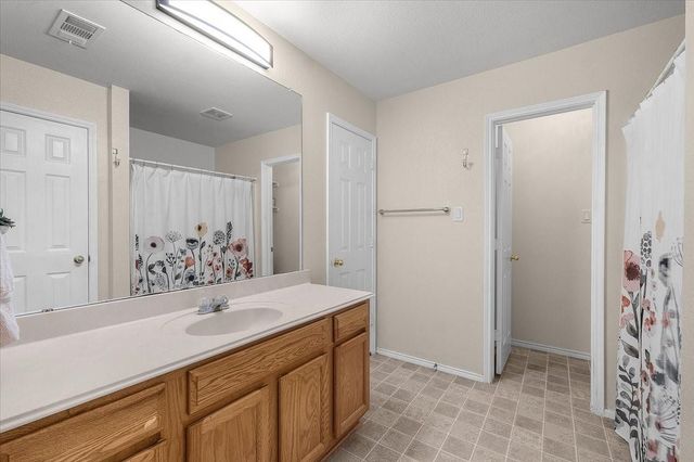 7008 Denver City Drive, Fort Worth, TX 76179