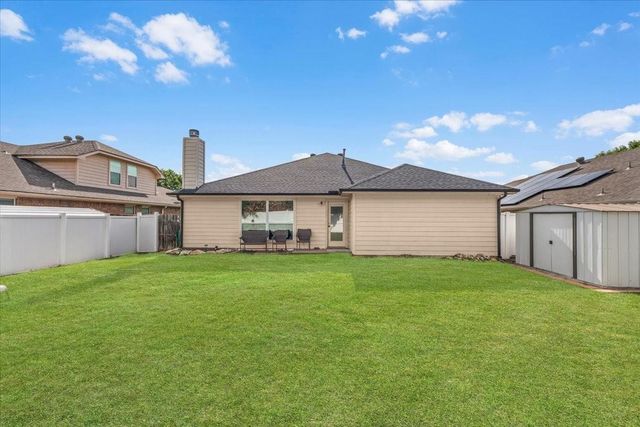 7008 Denver City Drive, Fort Worth, TX 76179