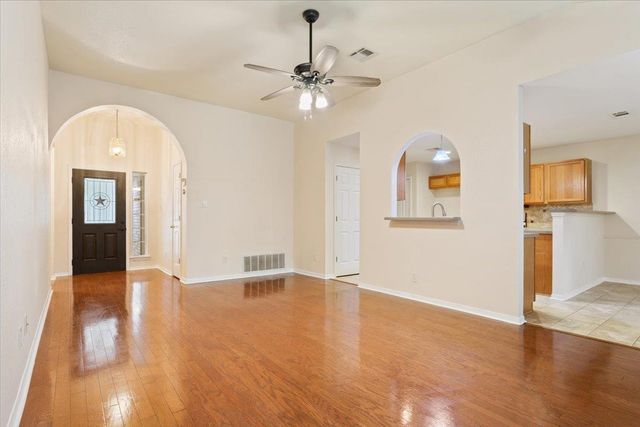 314 Katy Crossing BLVD, Georgetown, TX 78626