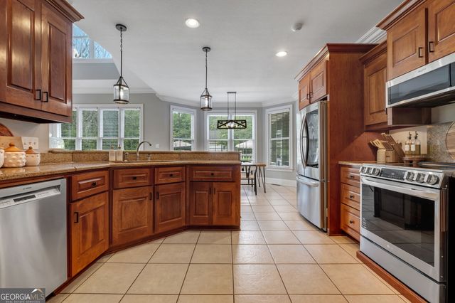 1137 Summerfield Drive, Cairo, GA 39828