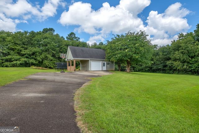 1137 Summerfield Drive, Cairo, GA 39828