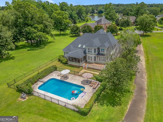 1137 Summerfield Drive, Cairo, GA 39828