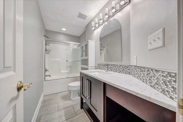 712 Doyle ST, Salem, VA 24153