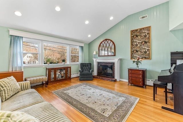 829 Gay Street, Westwood, MA 02090