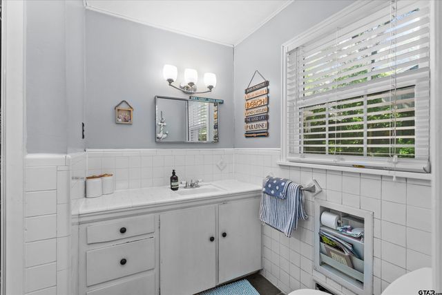 3000 Jan Ave., Tyler, TX 75701
