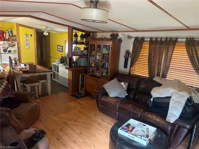 1085 Oak Forest Road, Tobaccoville, NC 27050