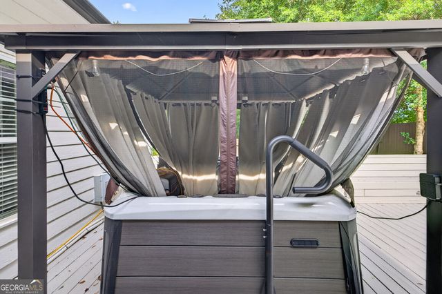 82 Flintstone Road, Jefferson, GA 30549