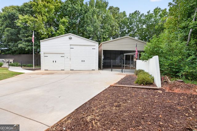 82 Flintstone Road, Jefferson, GA 30549