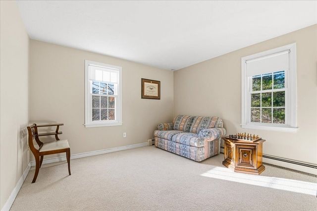 33 First Parish Ln, Hanover, MA 02339