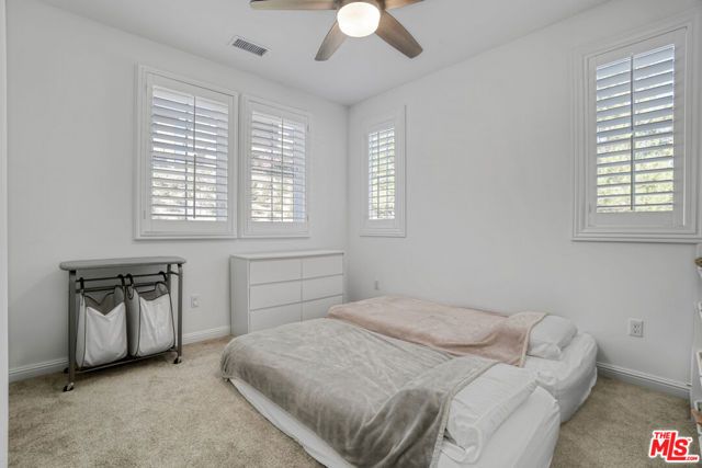 20629 W Chestnut Circle, Porter Ranch (los Angeles), CA 91326