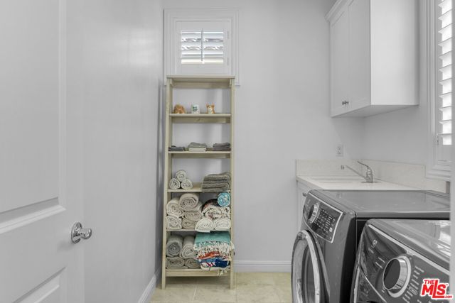 20629 W Chestnut Circle, Porter Ranch (los Angeles), CA 91326