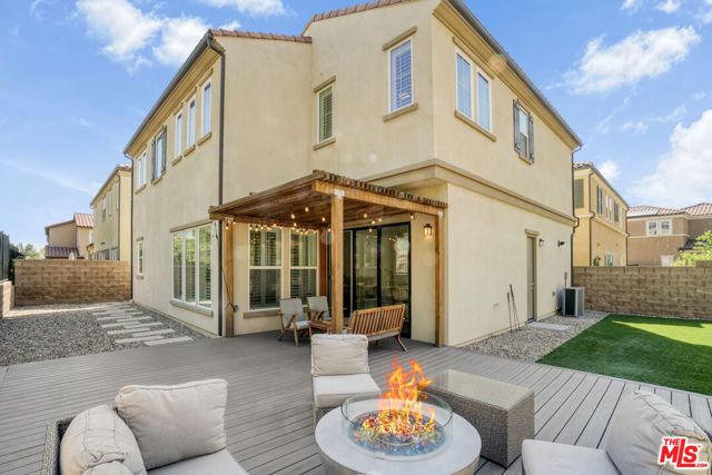 20629 W Chestnut Circle, Porter Ranch (los Angeles), CA 91326