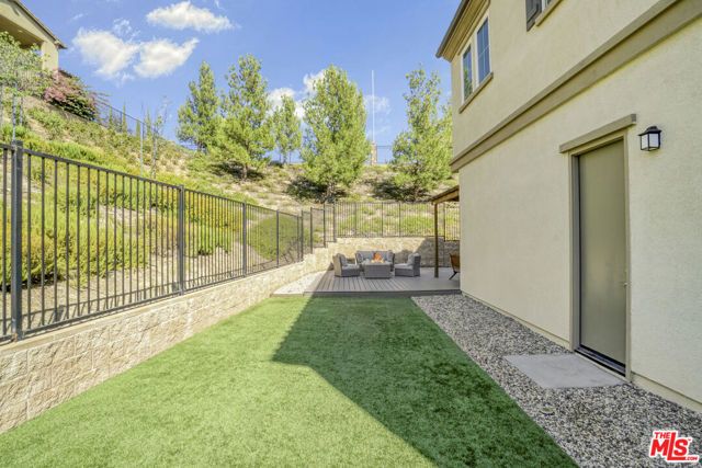 20629 W Chestnut Circle, Porter Ranch (los Angeles), CA 91326