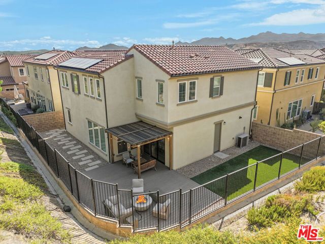 20629 W Chestnut Circle, Porter Ranch (los Angeles), CA 91326