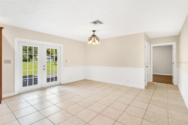 229 W MCCLENDON STREET, Lady Lake, FL 32159