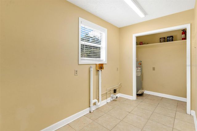 229 W MCCLENDON STREET, Lady Lake, FL 32159