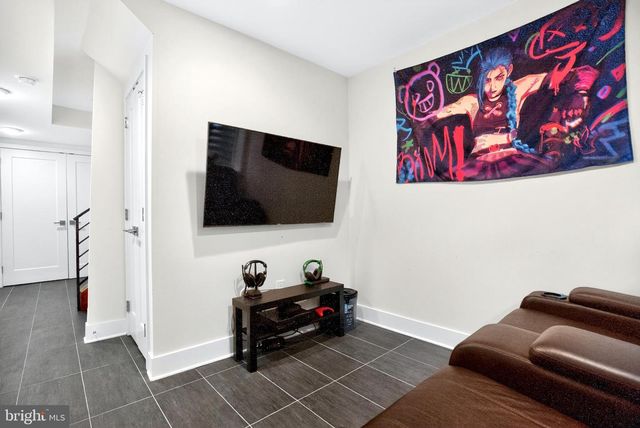 2227 TITAN ST, Philadelphia, PA 19146