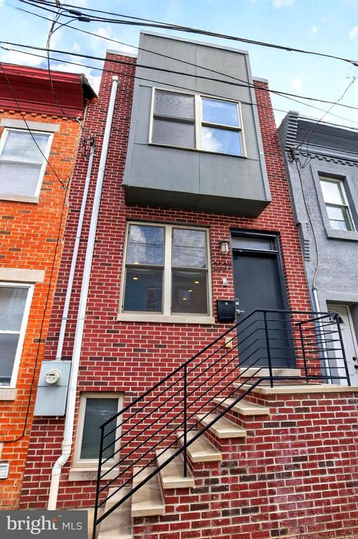 2227 TITAN ST, Philadelphia, PA 19146