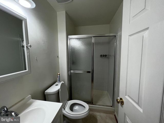8354 JOVIN CIR, Springfield, VA 22153