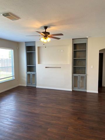 17206 Brookhollow Grove Court, Houston, TX 77084