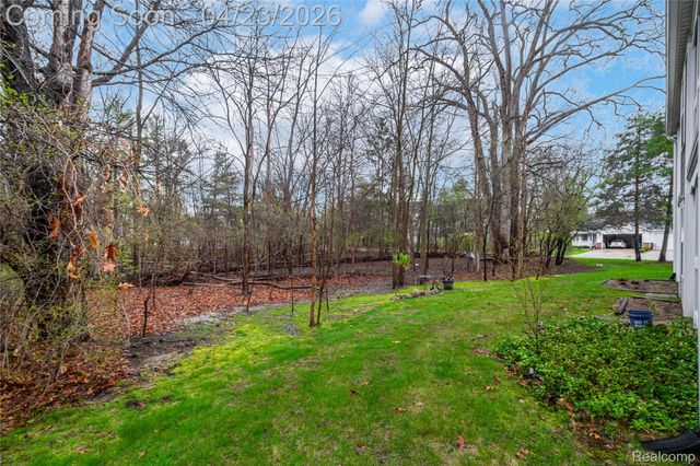 1221 Curzon Court 203, Howell, MI 48843